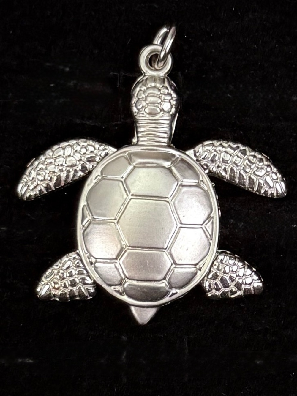 Georgia Sea Turtle Articulated Moving Legs Silver Tone Pendant